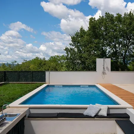 Semesterbostad In With Outdoor Swimming Pool Kršan